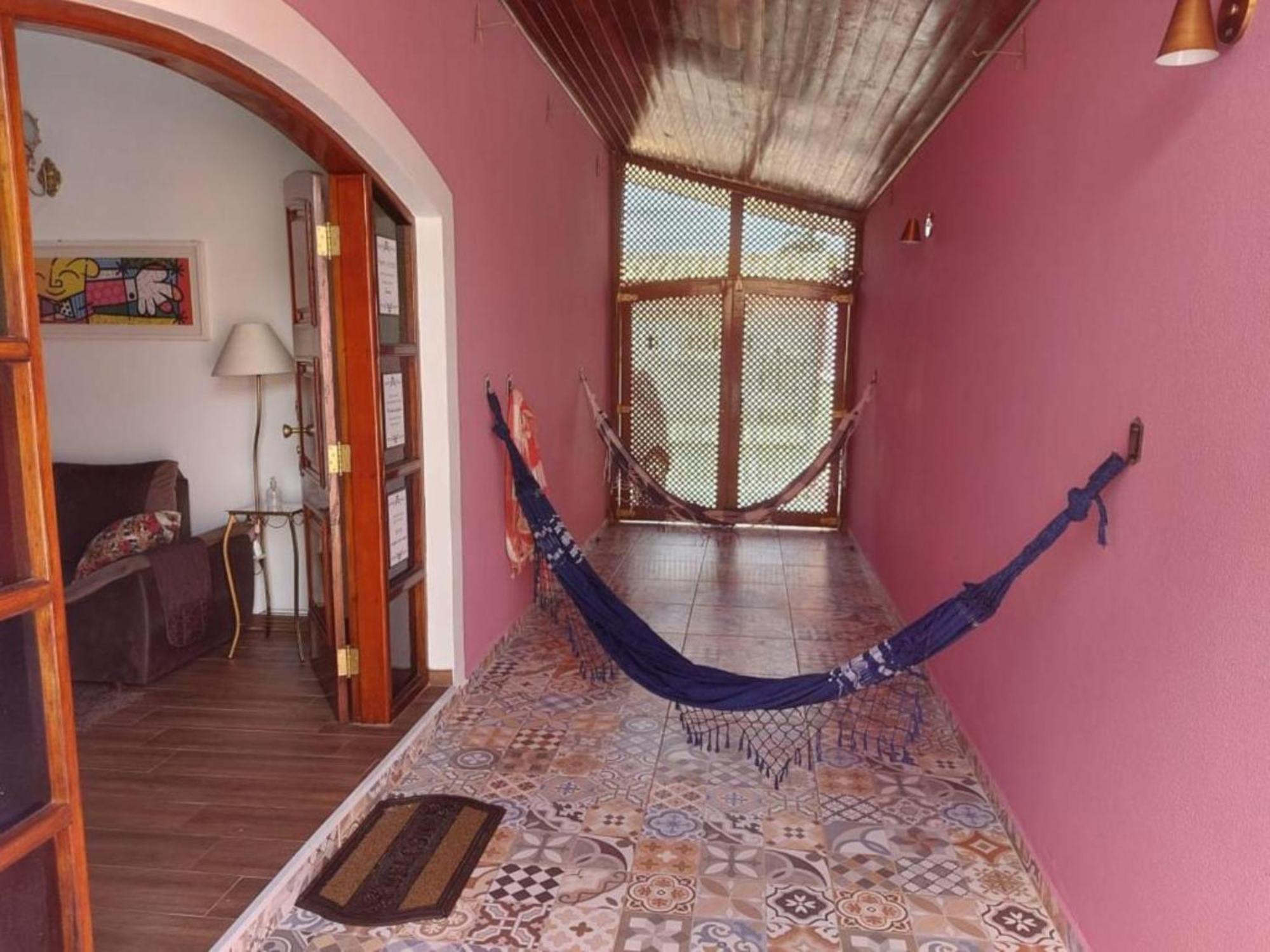 Casa Rosa De Peruibe - Casa De Temporada 3 Dormitorios, 10 Hospedes, Piscina, Wi-Fi, Netflix, 800 Metros Da Praia Dış mekan fotoğraf