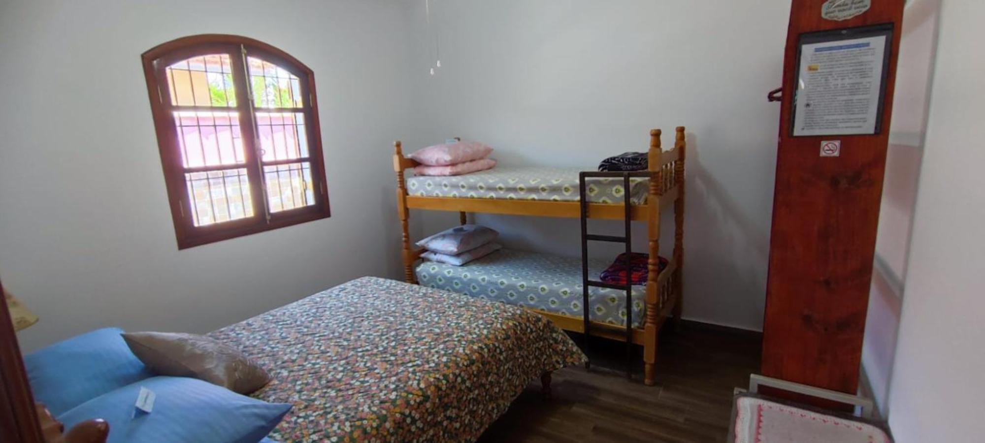 Casa Rosa De Peruibe - Casa De Temporada 3 Dormitorios, 10 Hospedes, Piscina, Wi-Fi, Netflix, 800 Metros Da Praia Dış mekan fotoğraf